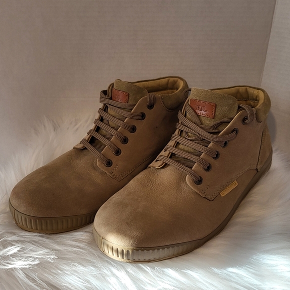 Woodland Tan High-Top Sneakers, Size 44 (12 Inches ) - Picture 2 of 8